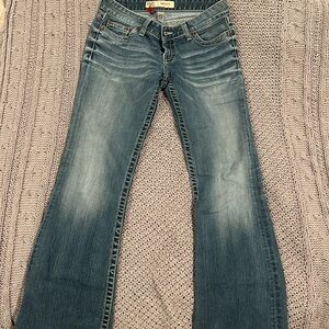 Low rise jeans! Size 27
